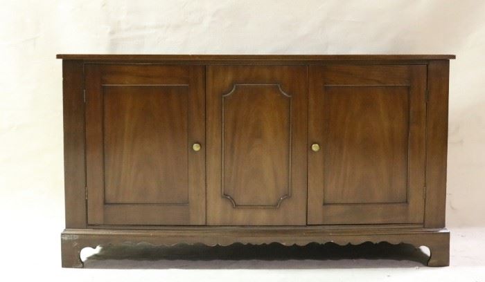 Kittinger buffet w/ fitted drawers