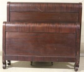 Empire bed with rails