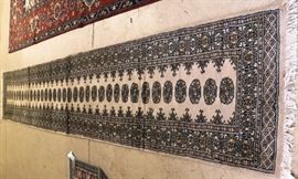 2'6" x 15'9" Royal Bokara runner