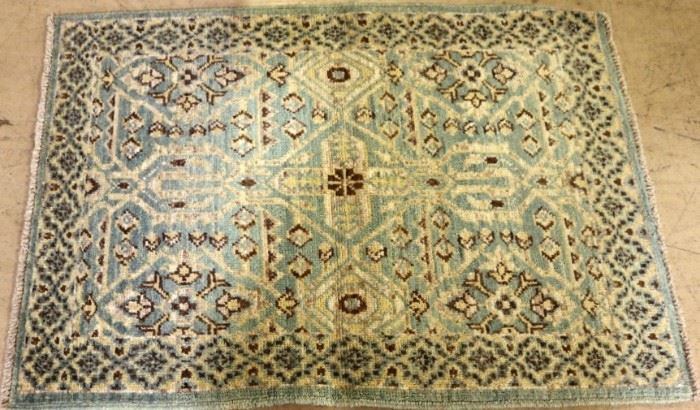 1'2" x 3'2" Persian rug