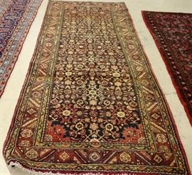 3'7" x9'6" Persian Runner