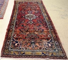 3'8" x8'10" Persian runner