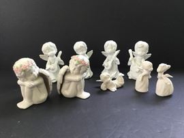 Ceramic Angels      https://ctbids.com/#!/description/share/32686
