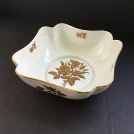 8” Square Dish  https://ctbids.com/#!/description/share/32687