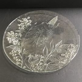 Hummingbird Glass Tray & Wind Chimes         https://ctbids.com/#!/description/share/32576