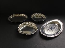Silver Plated Dishes         https://ctbids.com/#!/description/share/32594