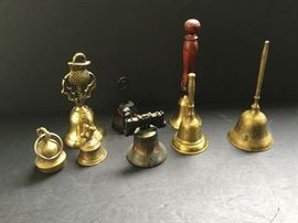 Assorted Brass and Wooden Handled Bells     https://ctbids.com/#!/description/share/33145