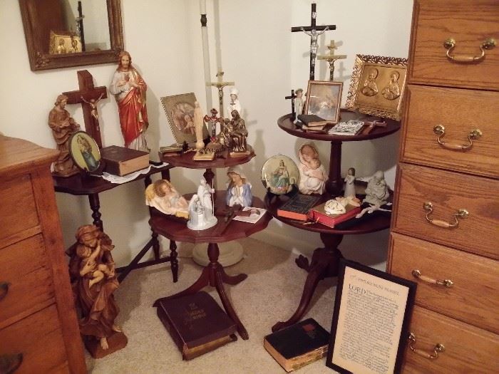 Several vintage religious items - they are all beautiful