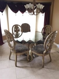 GLASS TOP DINING TABLE W/4 CHAIRS