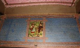 Another view of the top of inside the trunk.