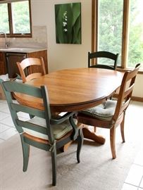Table & Chairs