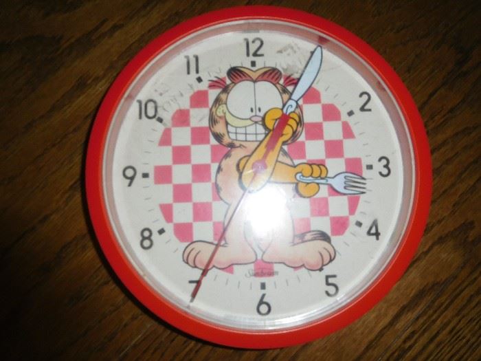1978 Garfield clock