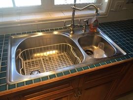 ss. sink with faucet