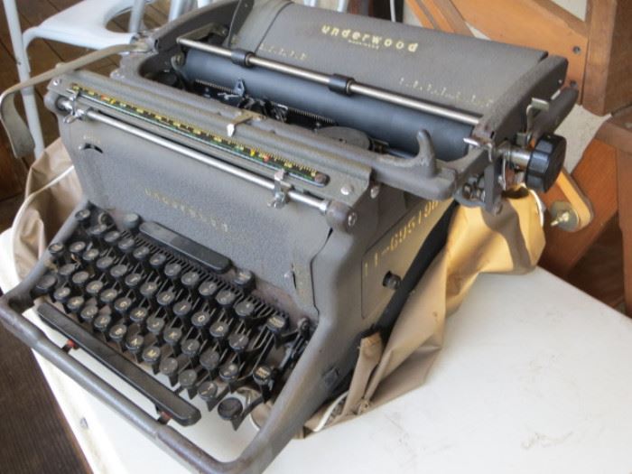 Antique Type Writer