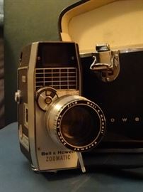 Bell and Howell Zoomatic perpetua 8mm camera 