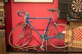 Schwinn Sports Tourer - 27 & 1/2" (1973 with 27 &1/4 Belgium wheels - Serial # GJ808040 - P4 - Brooks saddle - The bike is very clean and in great shape.