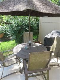 PATIO TABLE & CHAIRS
