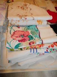 Vintage Printed Linens 