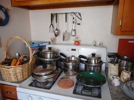 Kitchen!! Reverware Cookware