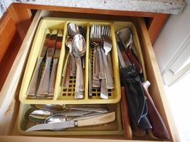 Loose Flatware