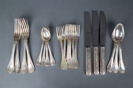 TWENTY PIECES OF CARDEILHAC BRIENNE FLATWARE