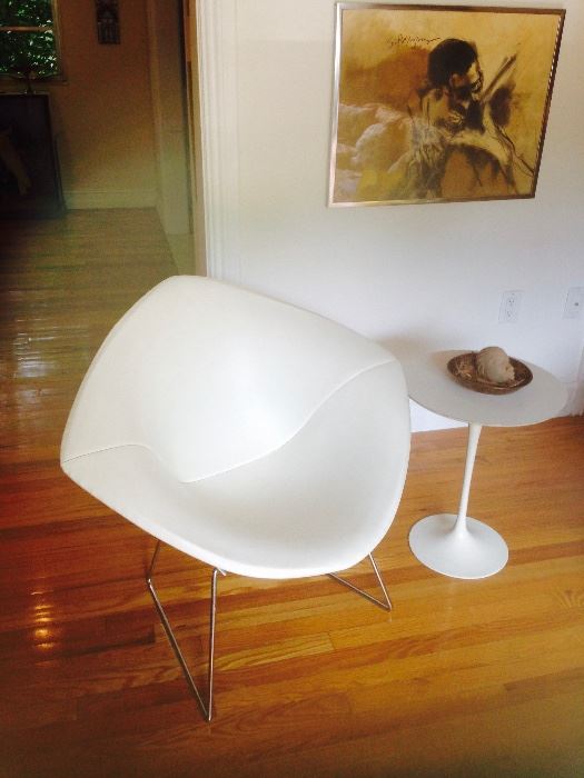 Vintahe KNOLL BERTOIA Diamond Chair in Chrome w/Original Cover -  Vintage KNOLL SAARINEN 22" Side Table