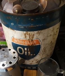 Interstate oil can