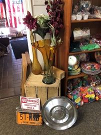 vases, old license plates