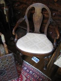 antique 18th century queen anne chair