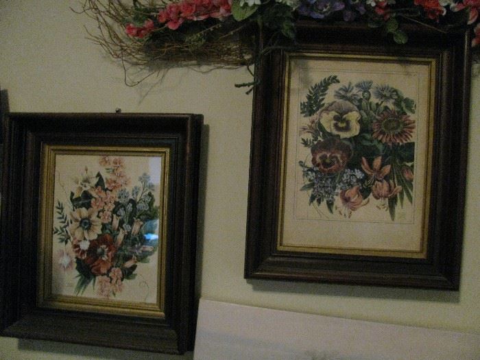 pair of late 19th century handpainte watercolors of floral grouping in period frames