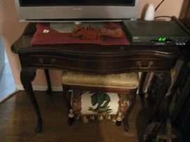 great console table that opens up to dining table