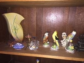 Roseville large vase, group of antique hand painted PORCELAIN birds