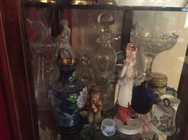 Sample of the many smalls from Italian glass art to fine porcelain