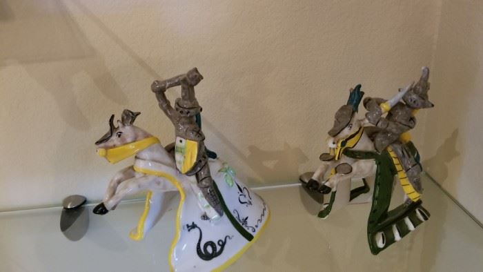 A/M Italy figurines