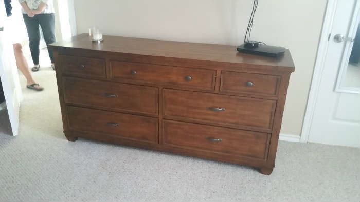 7 Drawer Ethan and Allen Dresser with matching night stand