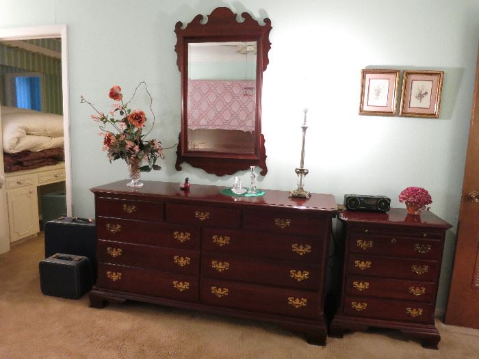 Kincaid Commonwealth Cherry Dresser, Mirror And Nightstand