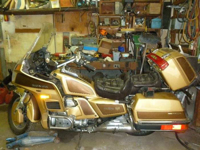 1985 HONDA GOLDWING LIMITED EDITION, 20K miles