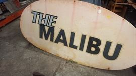 Malibu hotel sign