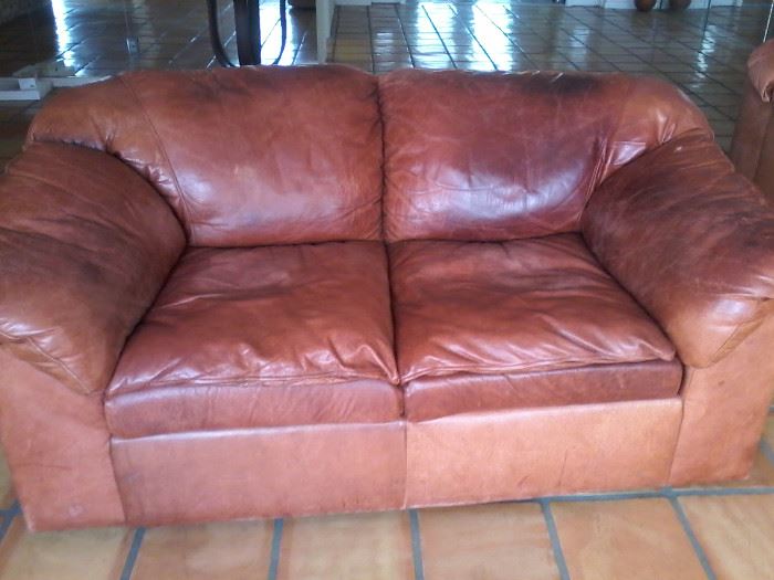  Tan Couch       http://www.ctonlineauctions.com/detail.asp?id=741150