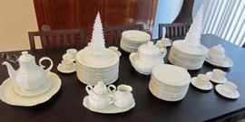 Beautiful porcelain dinnerware from Spain 