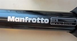 Second accessory (mono-pod)