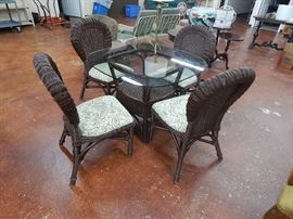 Brown Wicker Glass Top Table & 4