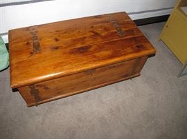 Cedar chest, needs hinge arm attached. 