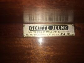 Gouffe Jeune Paris c.1920's display cabinet