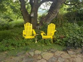 Garden accessories and statuary