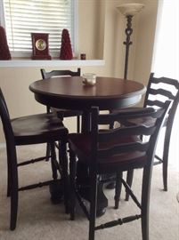 Tall Dining Set for four - like new