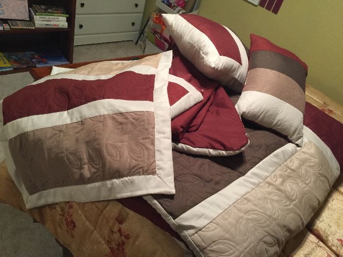 Burgundy,tan,and brown Queen bedding set with pillows