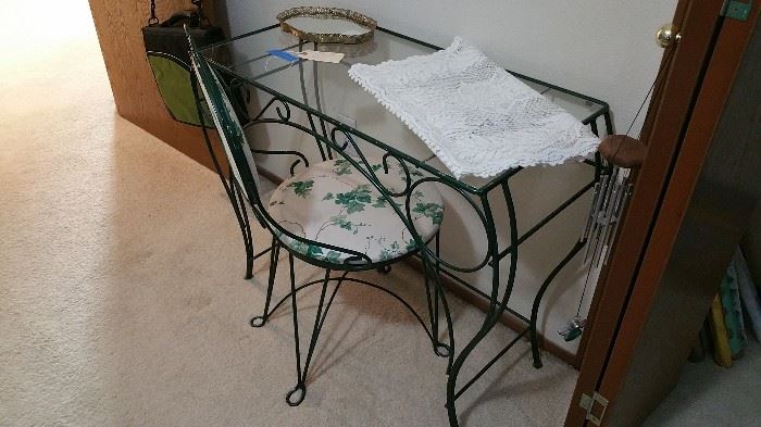 glass top vanity table and chair