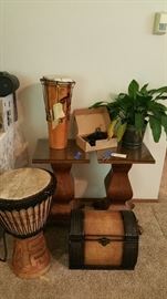 Island drums - pair of antique oak side tables - various houseplants - Pier 1 small trunk