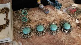 faux turquoise bracelet...looks good for faux
